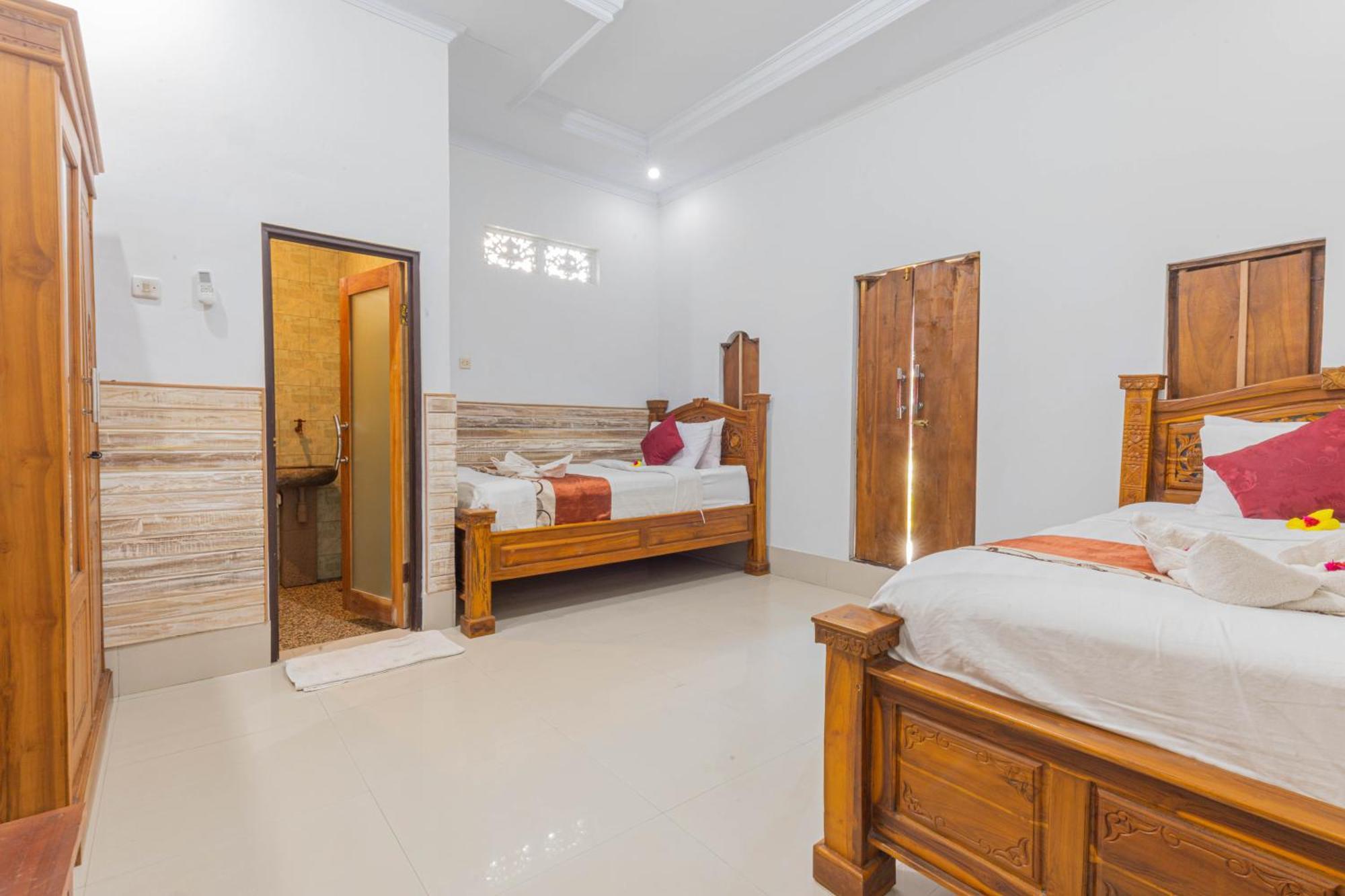 Manta Cottages With Sea View Batununggul Exterior photo